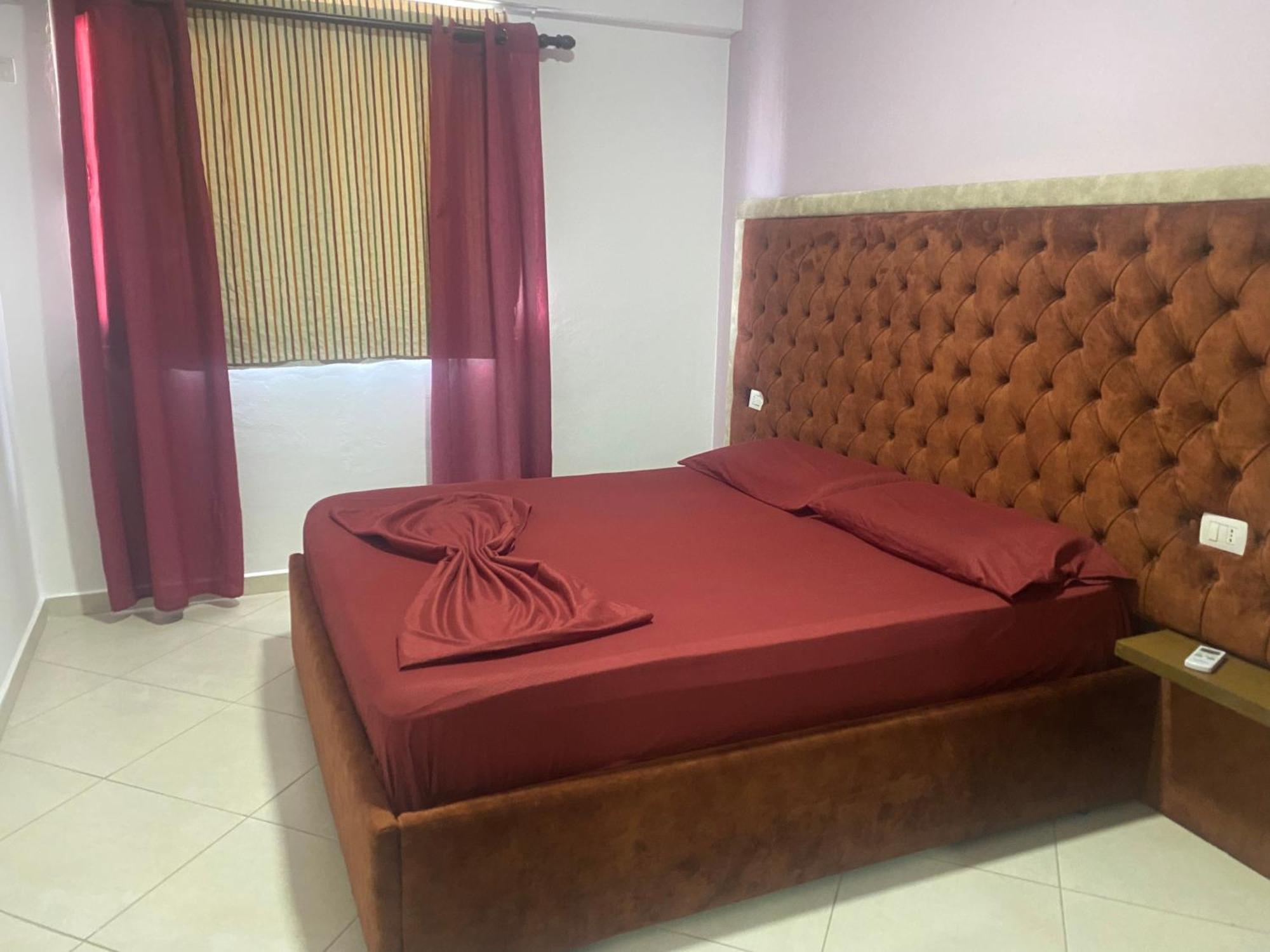 Shengjin Apartamente Antoni Dış mekan fotoğraf