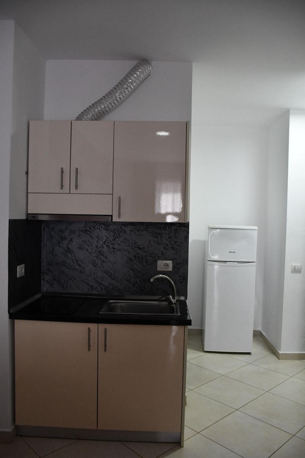 Shengjin Apartamente Antoni Dış mekan fotoğraf