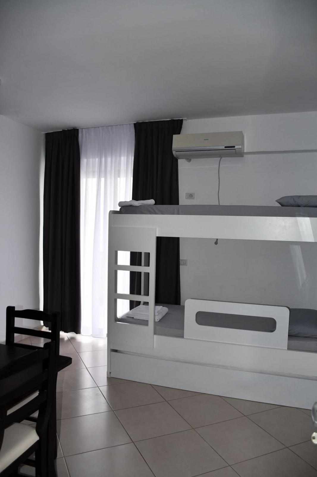 Shengjin Apartamente Antoni Dış mekan fotoğraf