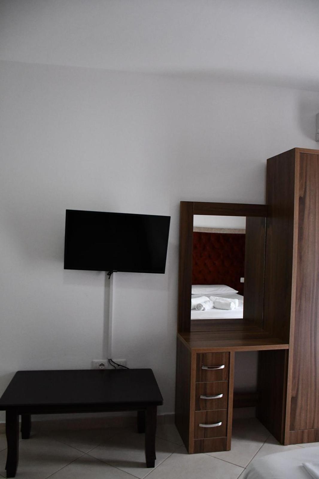 Shengjin Apartamente Antoni Dış mekan fotoğraf