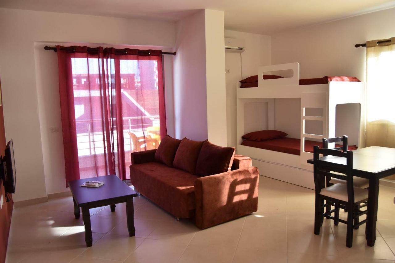 Shengjin Apartamente Antoni Dış mekan fotoğraf